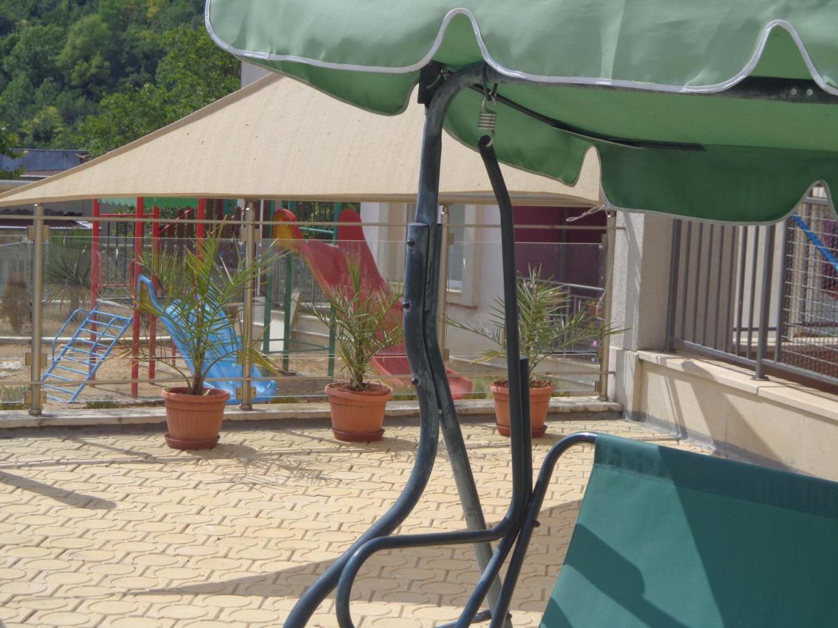 Kavarna Hills Apartments エクステリア 写真