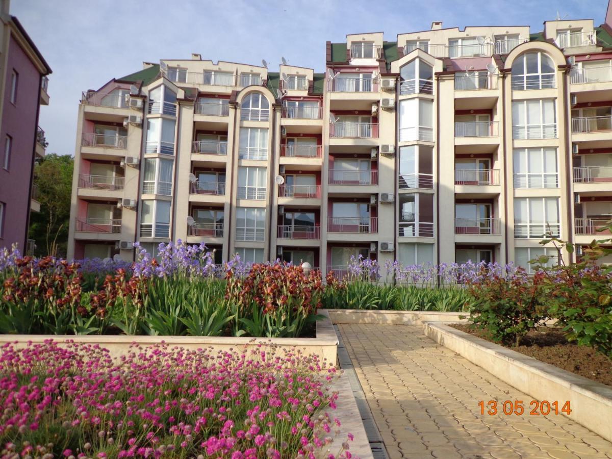 Kavarna Hills Apartments エクステリア 写真