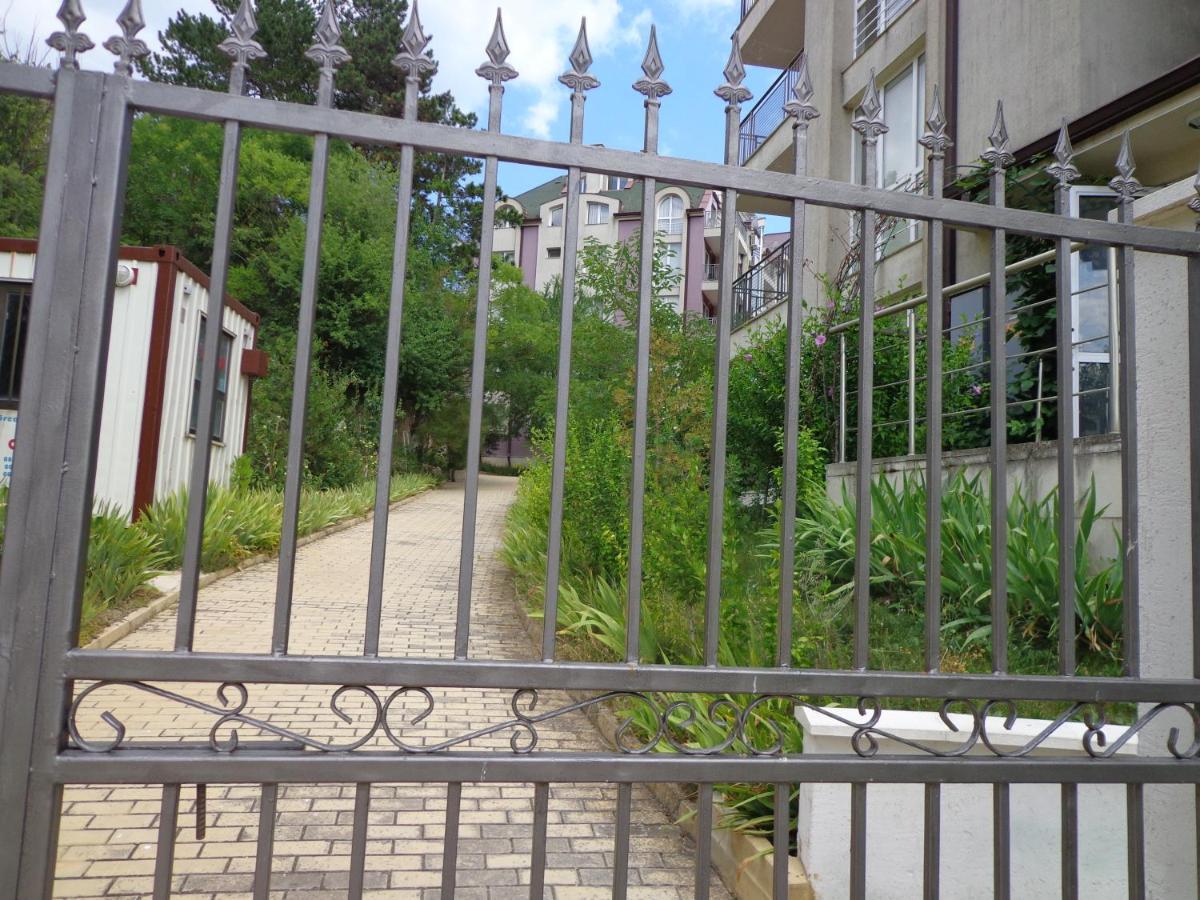Kavarna Hills Apartments エクステリア 写真