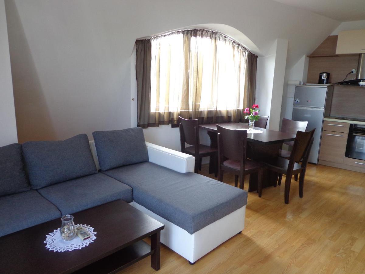 Kavarna Hills Apartments エクステリア 写真